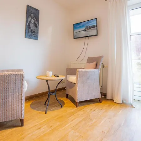 Holiday home Hausteil 30 Strandflieder Id 461